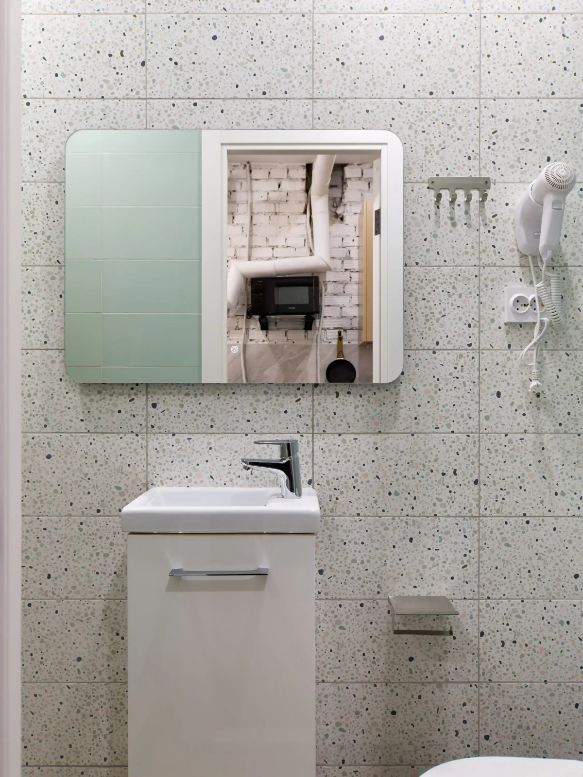 Апартаменты Vizit с новым дизайнерским ремонтом. Студия 3