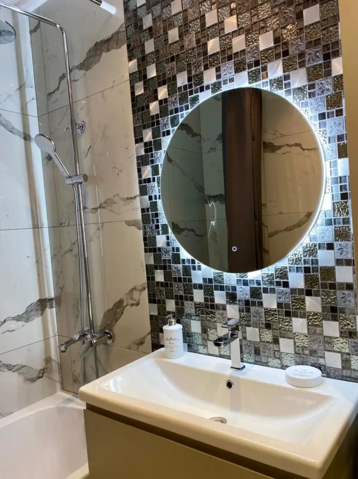 Апартаменты Эйтштрассе 71