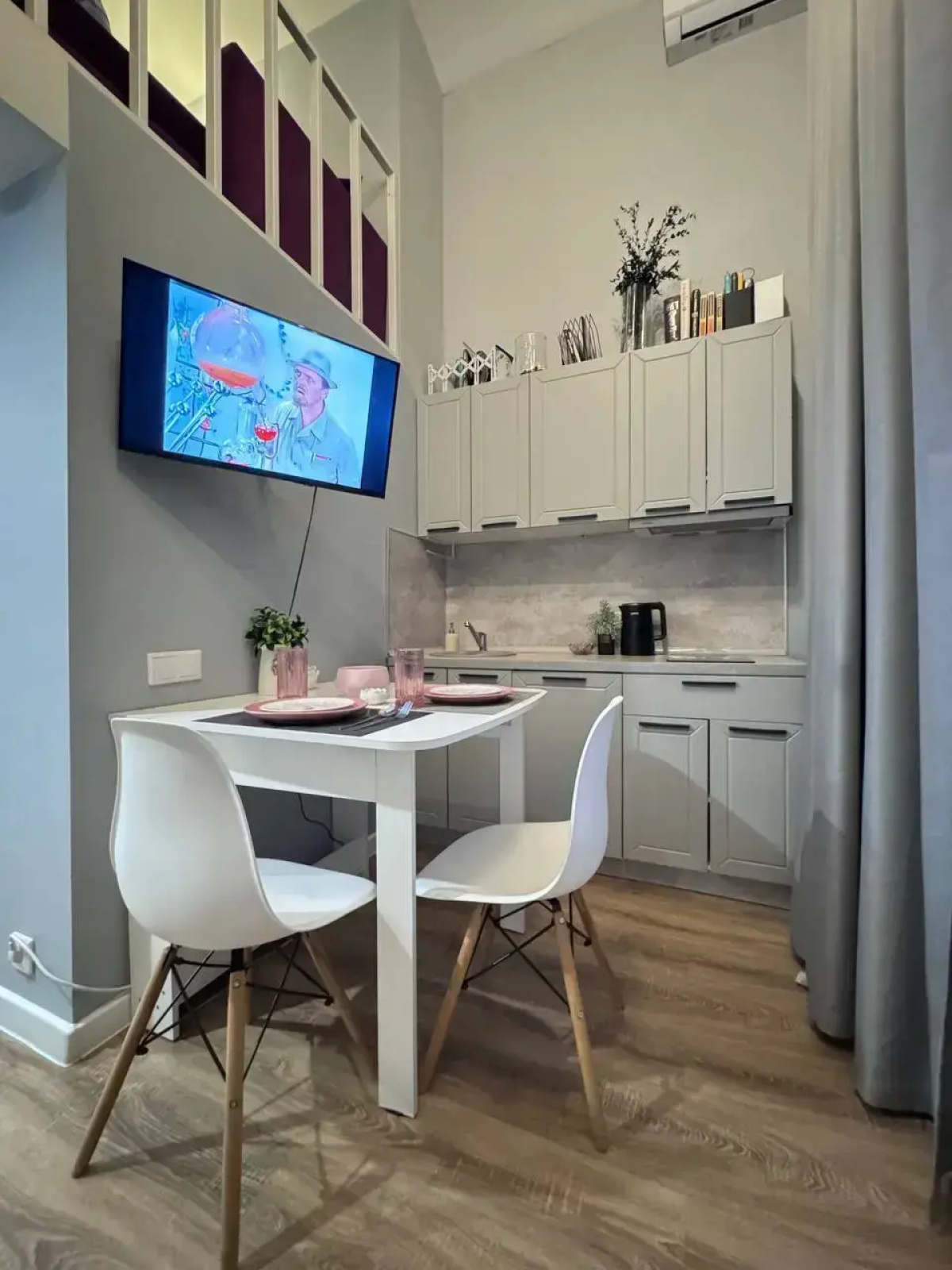 Апартаменты Peonies Lucky Room у Метро Бауманская