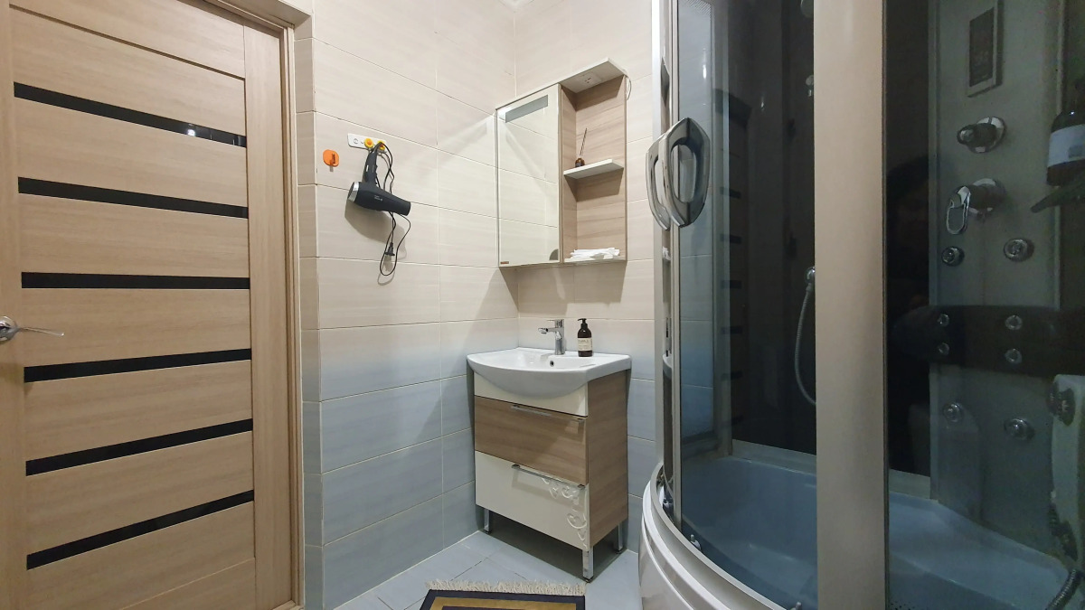 Апартаменты 2х комнатные в центре Астаны