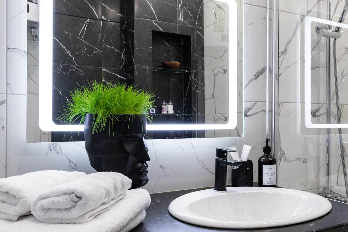 Квартира RoomyRoom Emerald