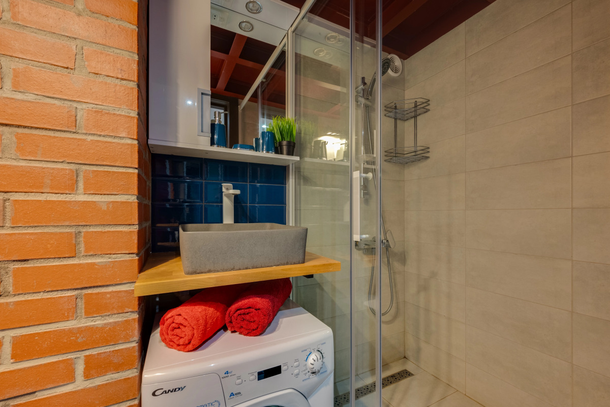 Апартаменты Двухуровневневые Loft в центре Москвы