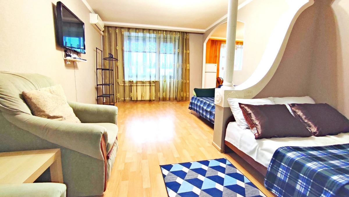 Квартира ЦЕНТР ГОРОДА Красная 6 этаж 8