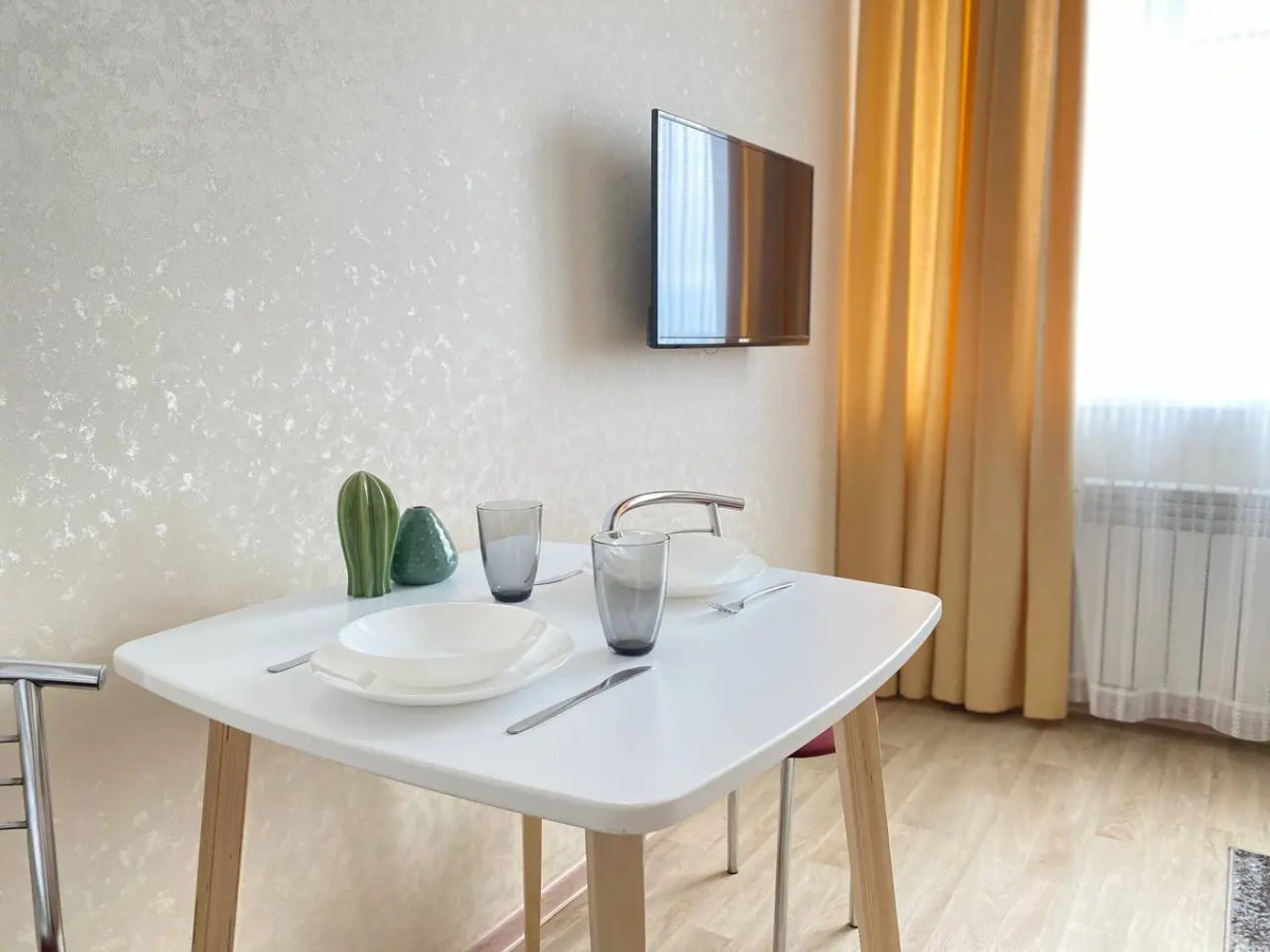 Апартаменты Сакко и Ванцетти 77