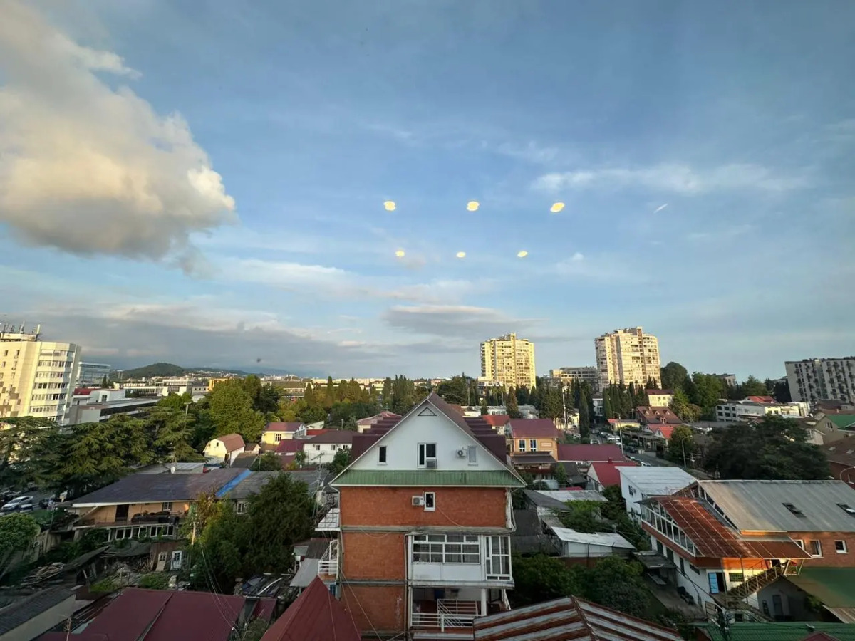 Море квартир уютная студия с панорамными окнами в центре Адлера 7