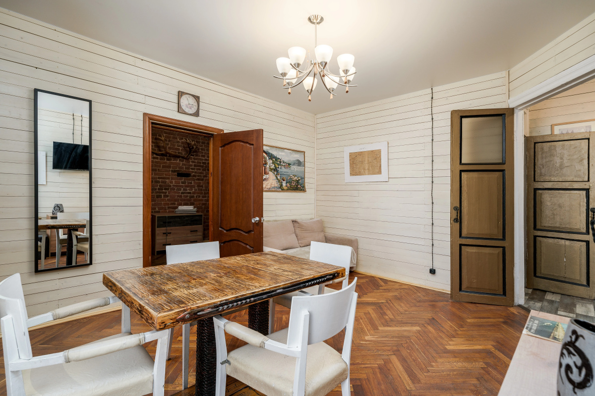 Апартаменты SREDNYAYA PODYACHESKAYA 6 APARTMENTS Просторные трехкомнатные апартаменты Park Lane Inn для 3-х взрослых