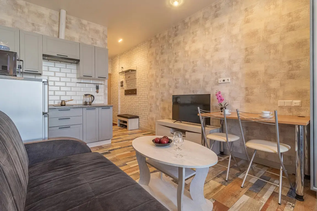 Апартаменты Stepanenkov на Максима Горького 23А на 7 этаже