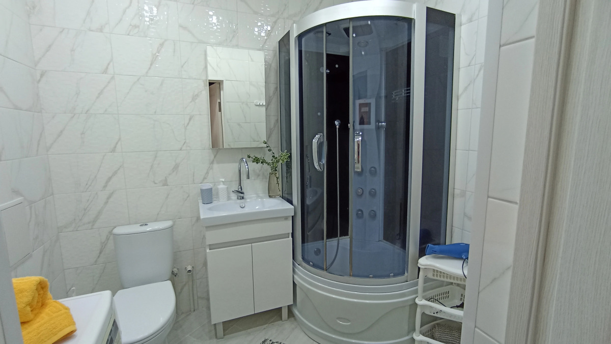 Апартаменты на Липовой Аллее 7