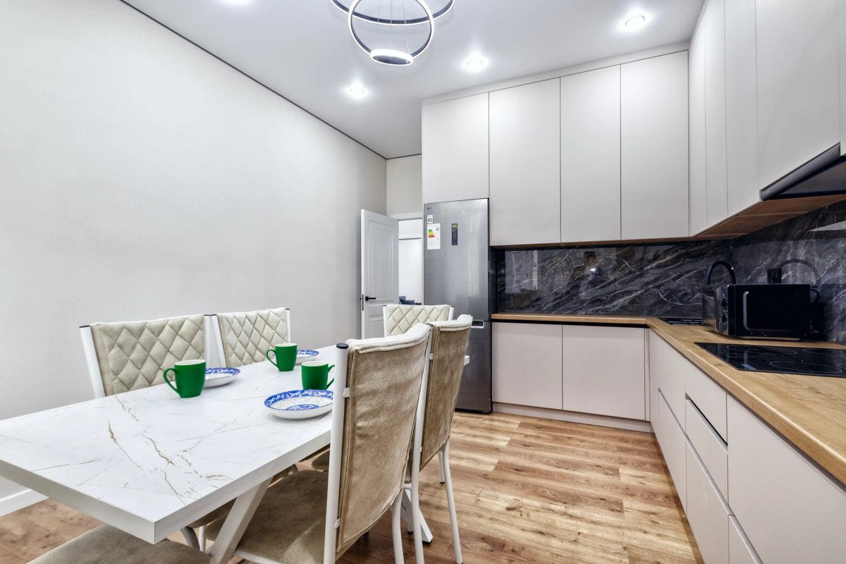 Квартира 2-комнатная в ЖК Дастур