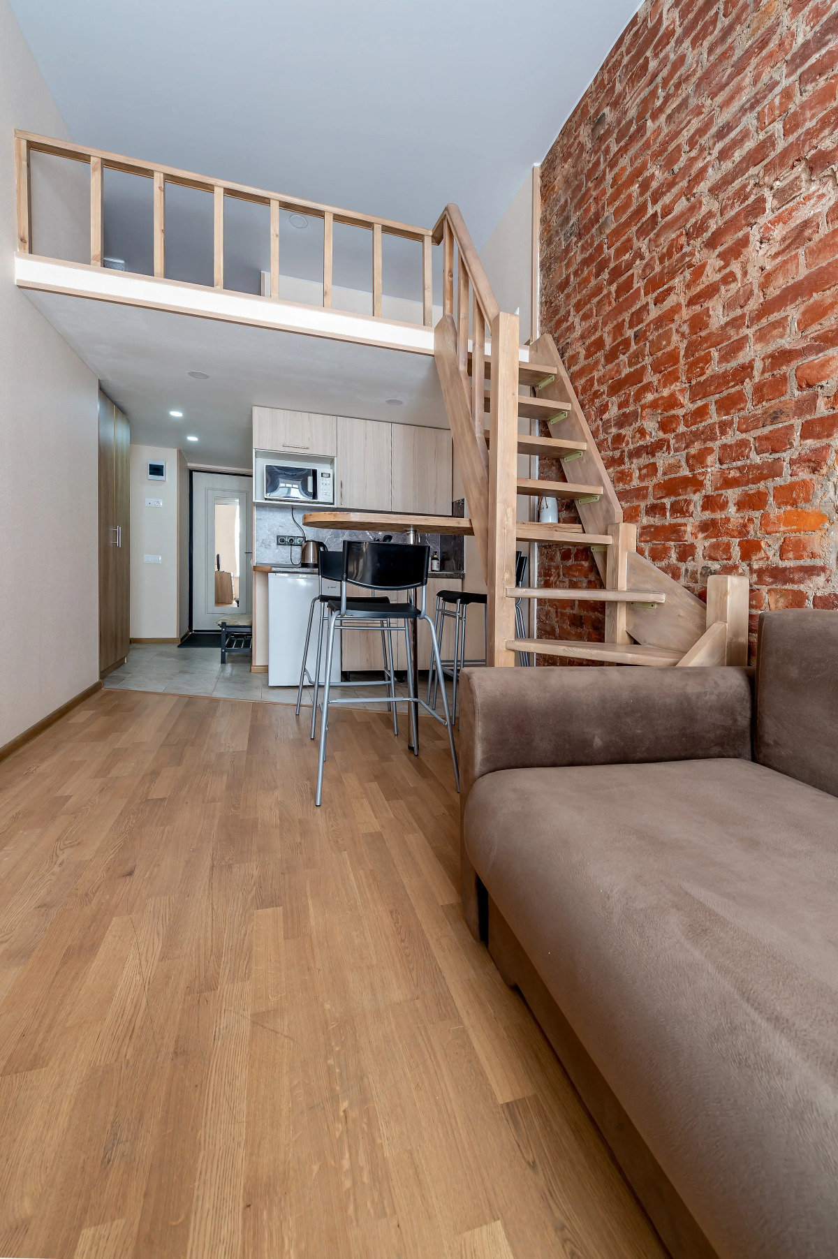 Апартаменты в жилом доме Marco's Apartment House