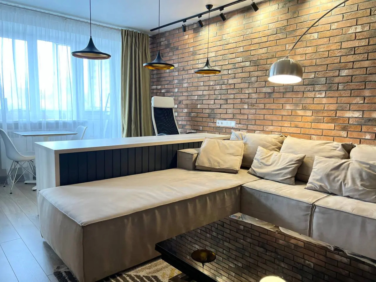 Апартаменты SILVER от CityRent с видом на площадь