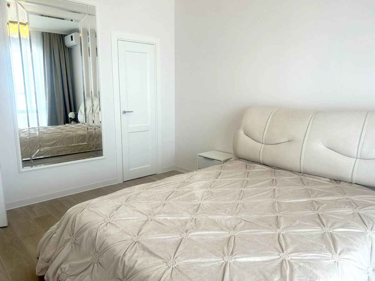 Шикарная Квартира с Видом на Реку и Город