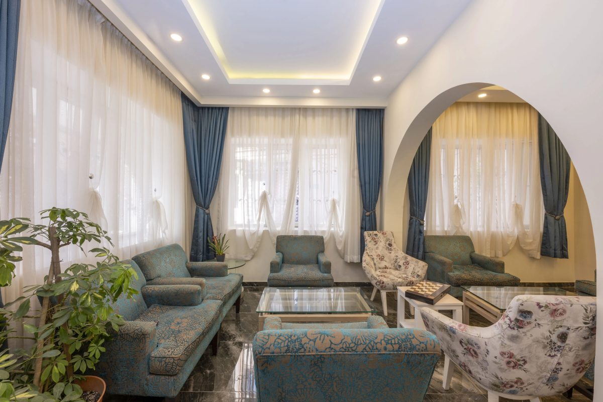 Legend Tulip Hotel