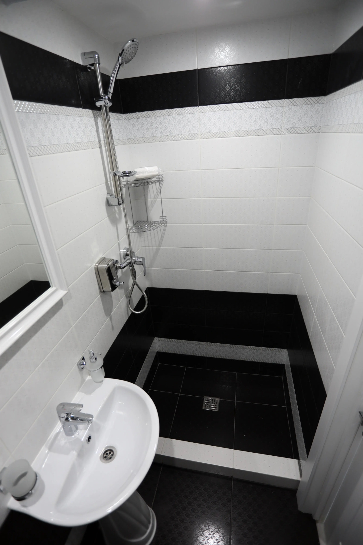 Апартаменты 4 Невский Проспект 81