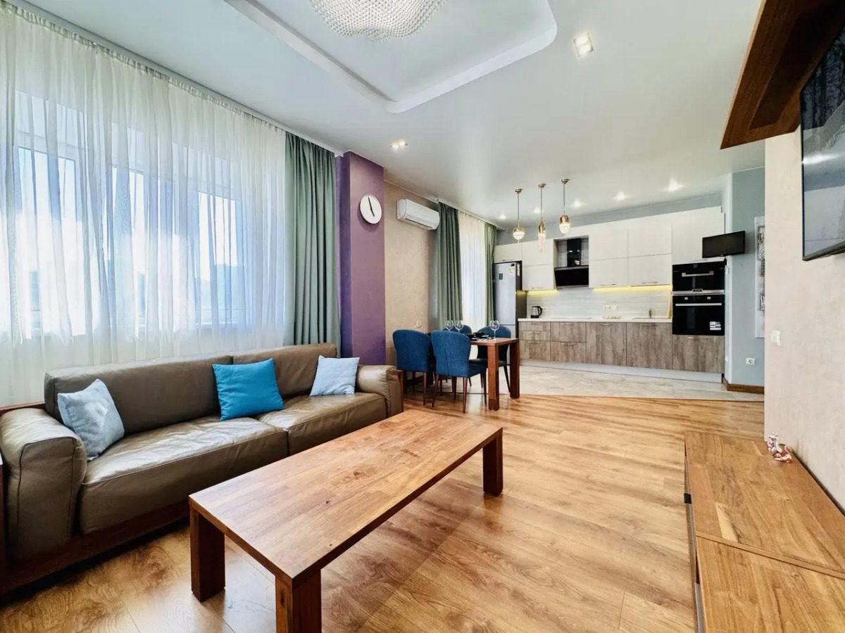 Квартира ApartCompany Отлогая 10