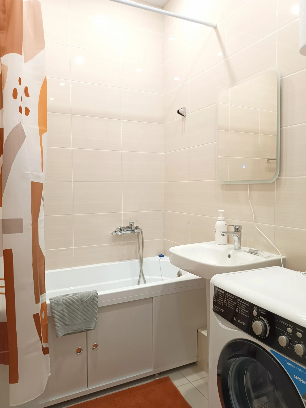 Апартаменты Berry двушка в центре Левого берега