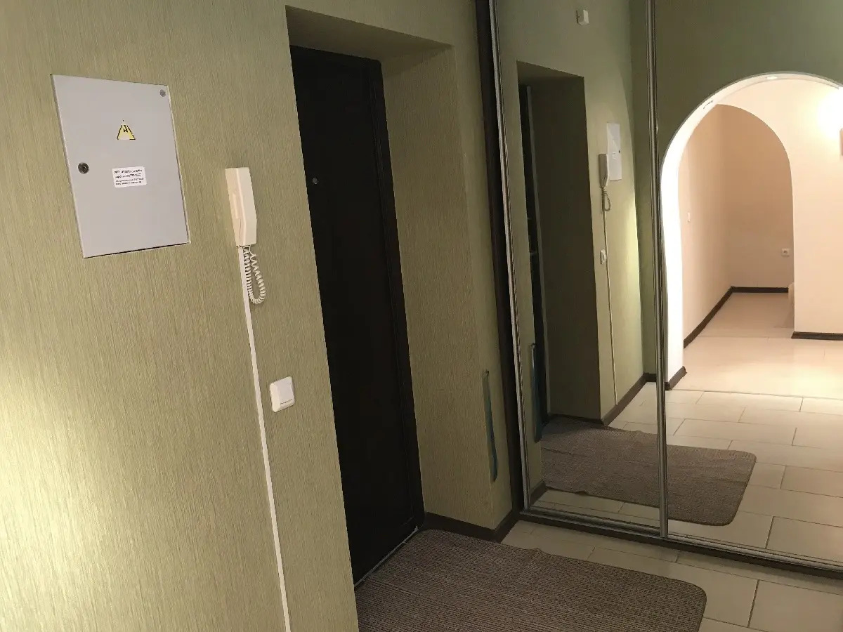 Квартира на Мустая Карима