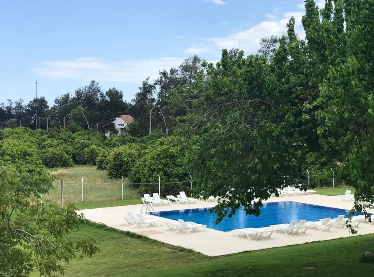 Отель Dream Town