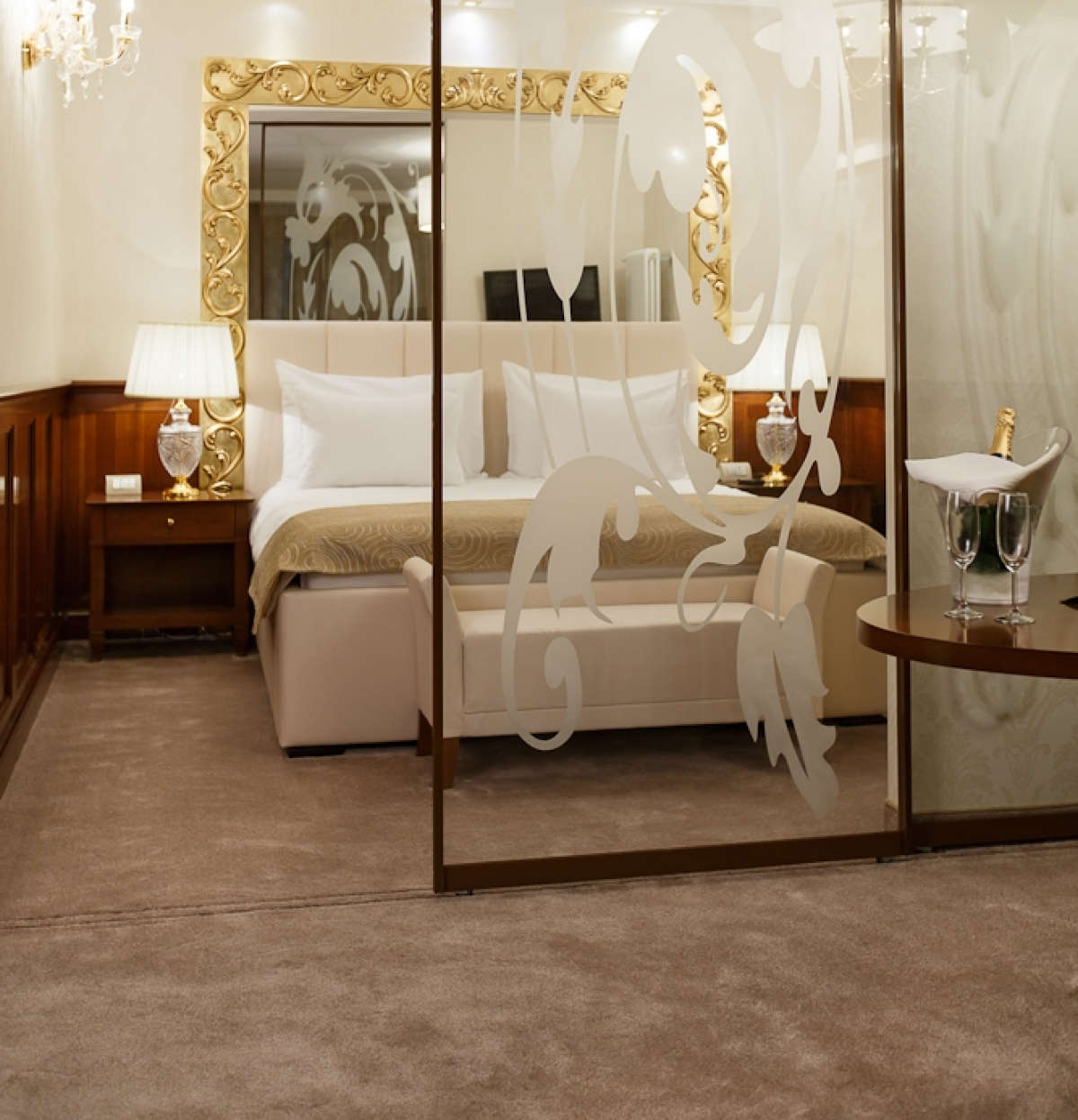 Отель International Iasi