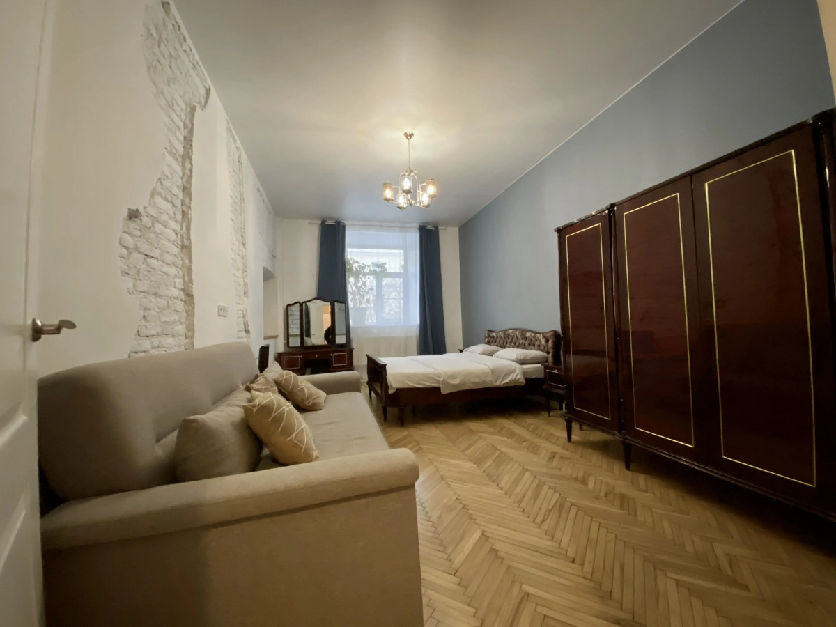 Апартаменты Итальянская 12