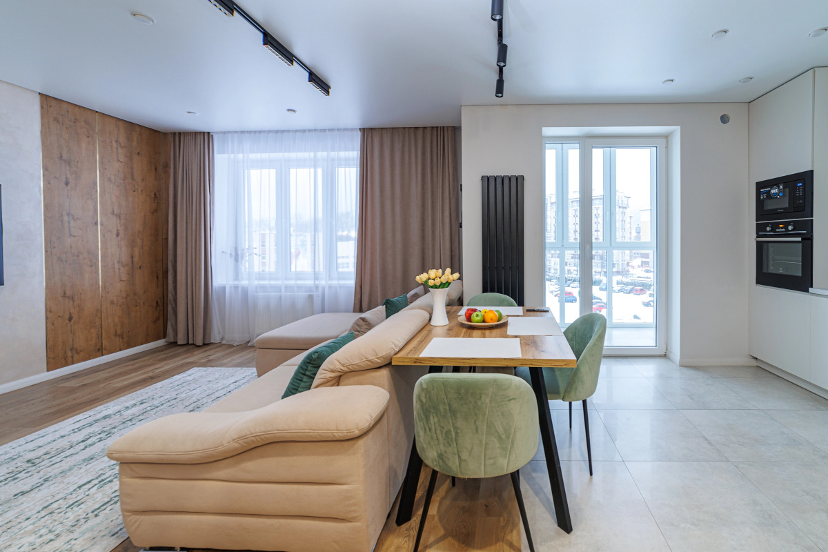 Апартаменты трехкомнатные с Дизайнерским ремонтом Олимпия Запад