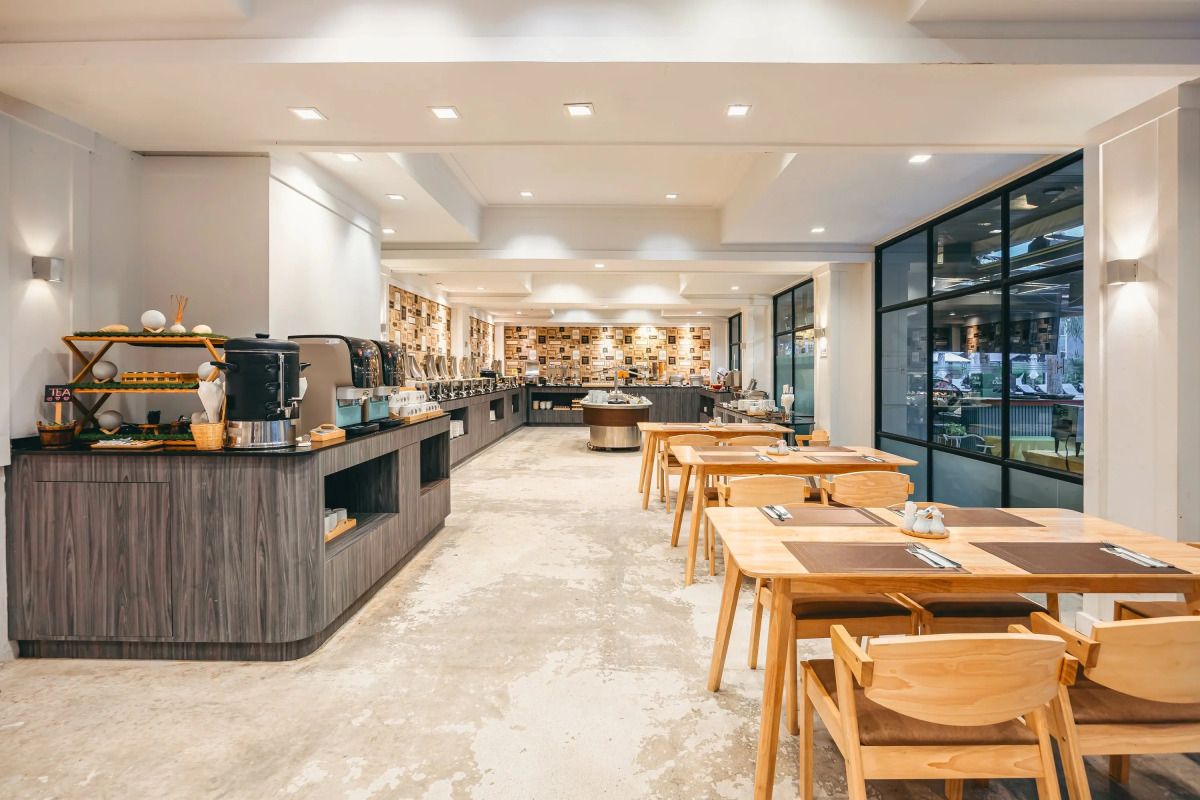 Отель Heeton Concept Pattaya by Compass Hospitality