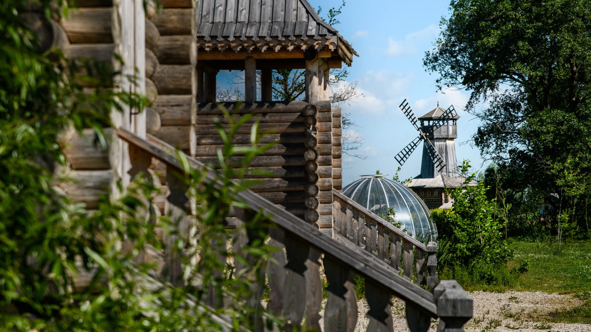 Отель Остров Царская Усадьба