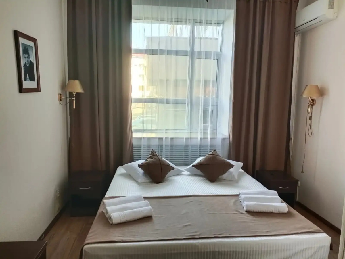 Отель Belon Land