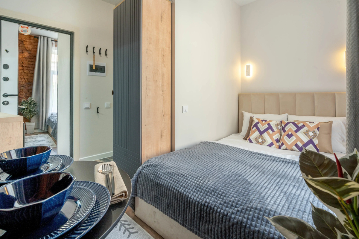 Квартира Уютная студия в 5 минутах от Казанского собора