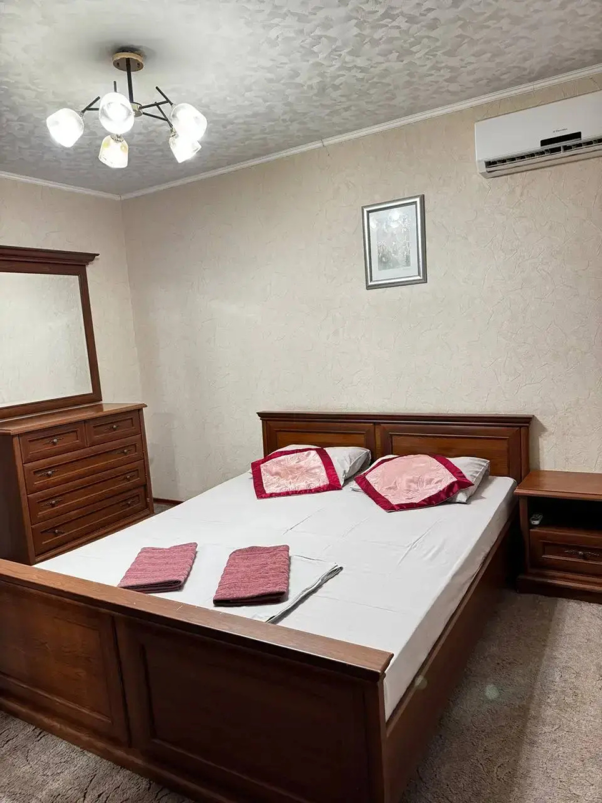 Апартаменты Sutki Vip на Ставского 10