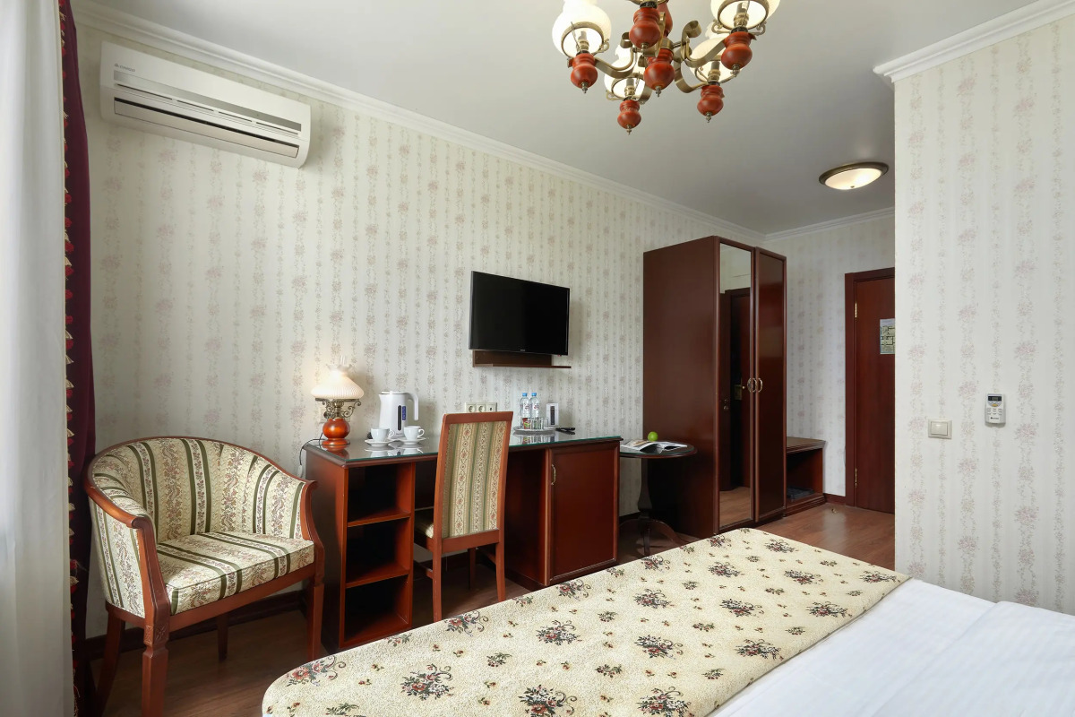 Отель Сокол