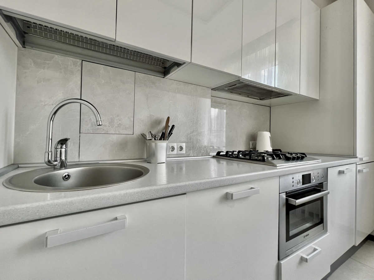 Апартаменты Прекрасная Двухкомнатная Квартира с Видом на Главный Проспект