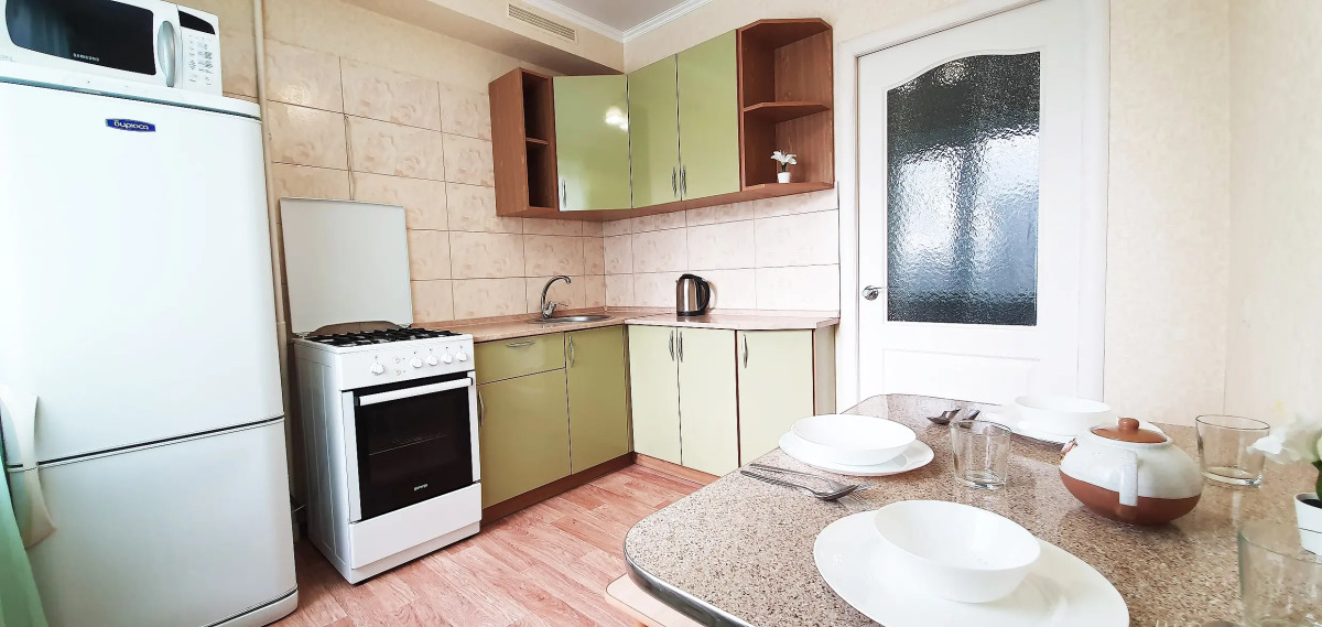 Апартаменты Комфорт класс 30 лет победы 39