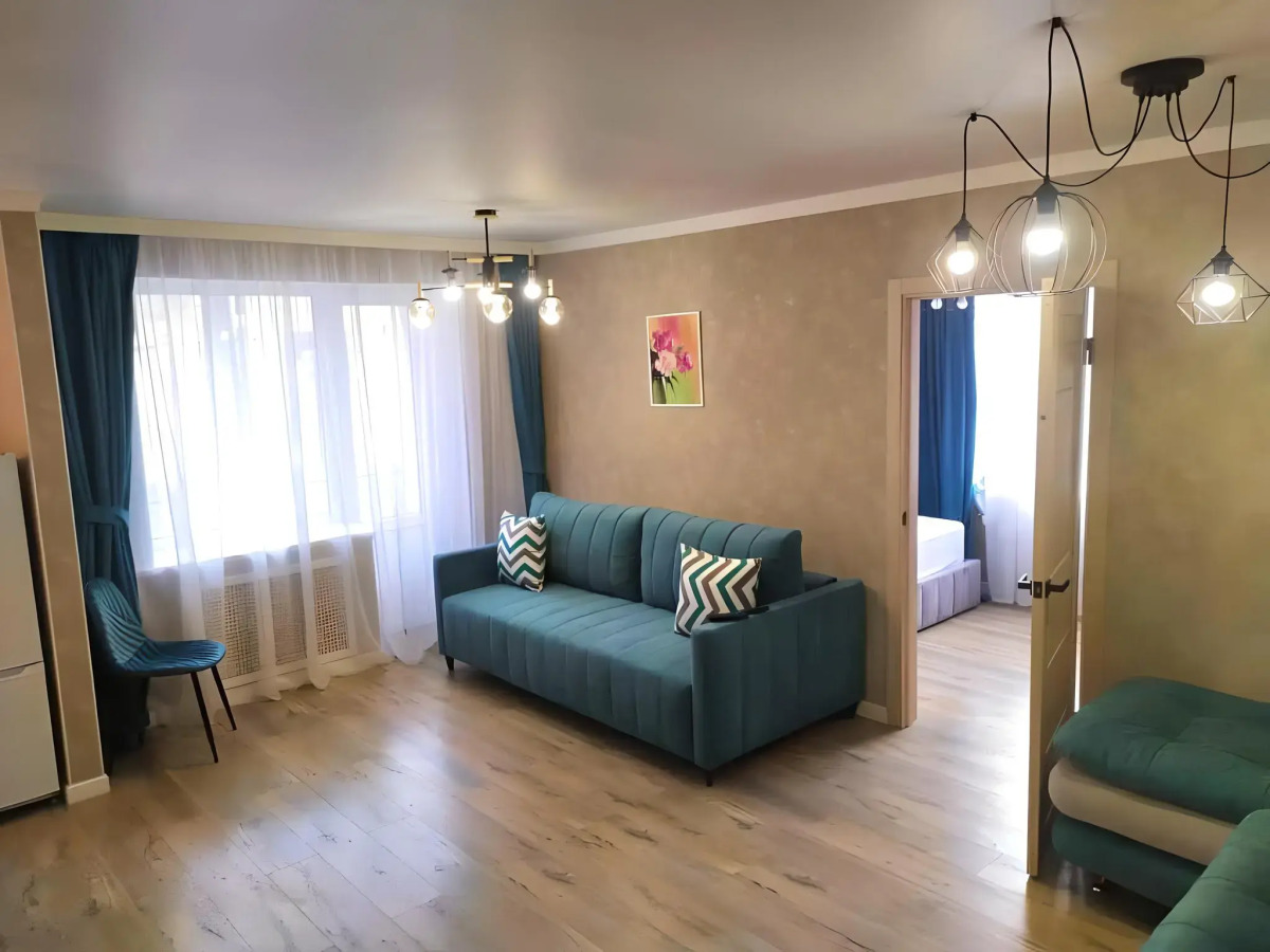 Квартира 8 Марта