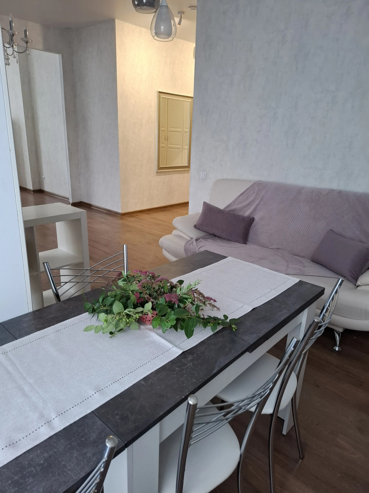 Апартаменты просторные 50 кв.м в КМ Tower Plaza