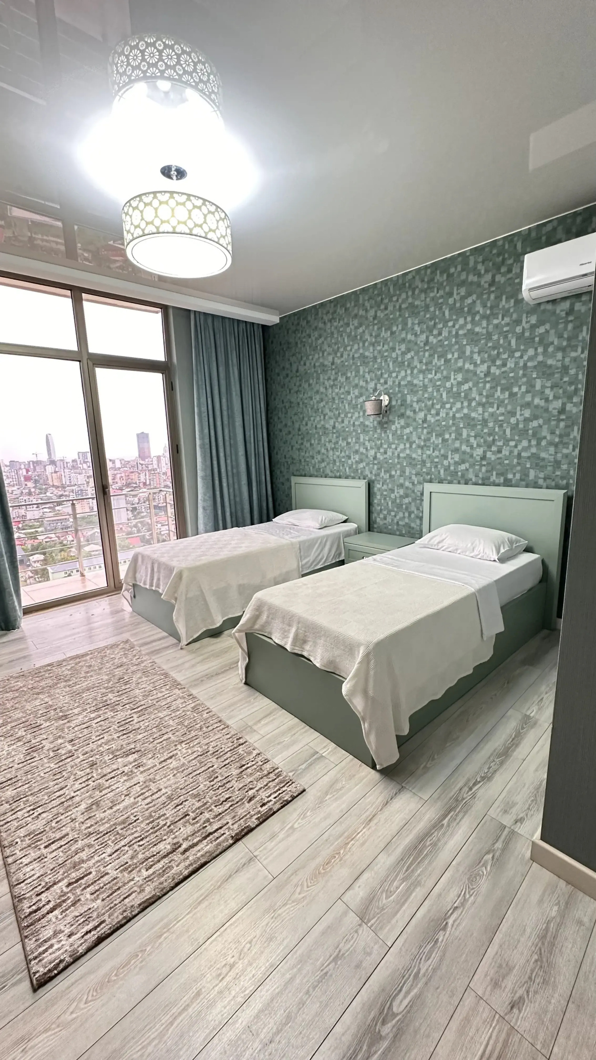 Отель Mandarina