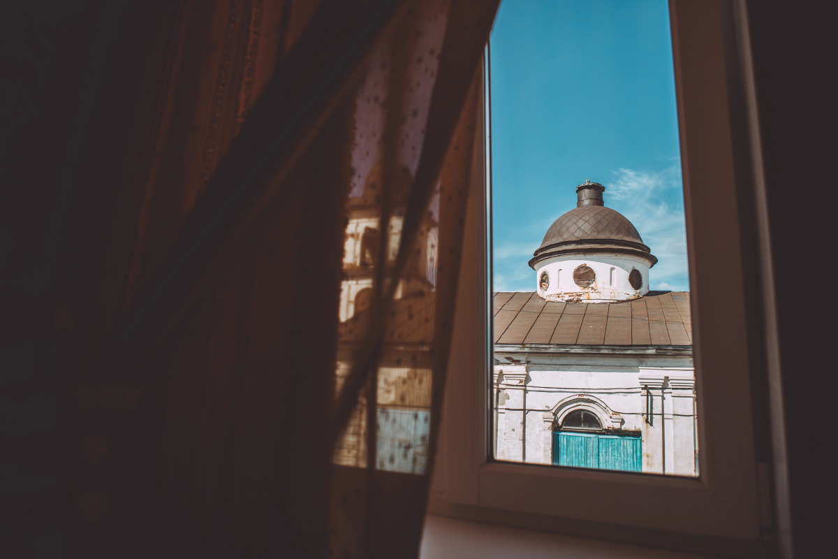 Отель Корона