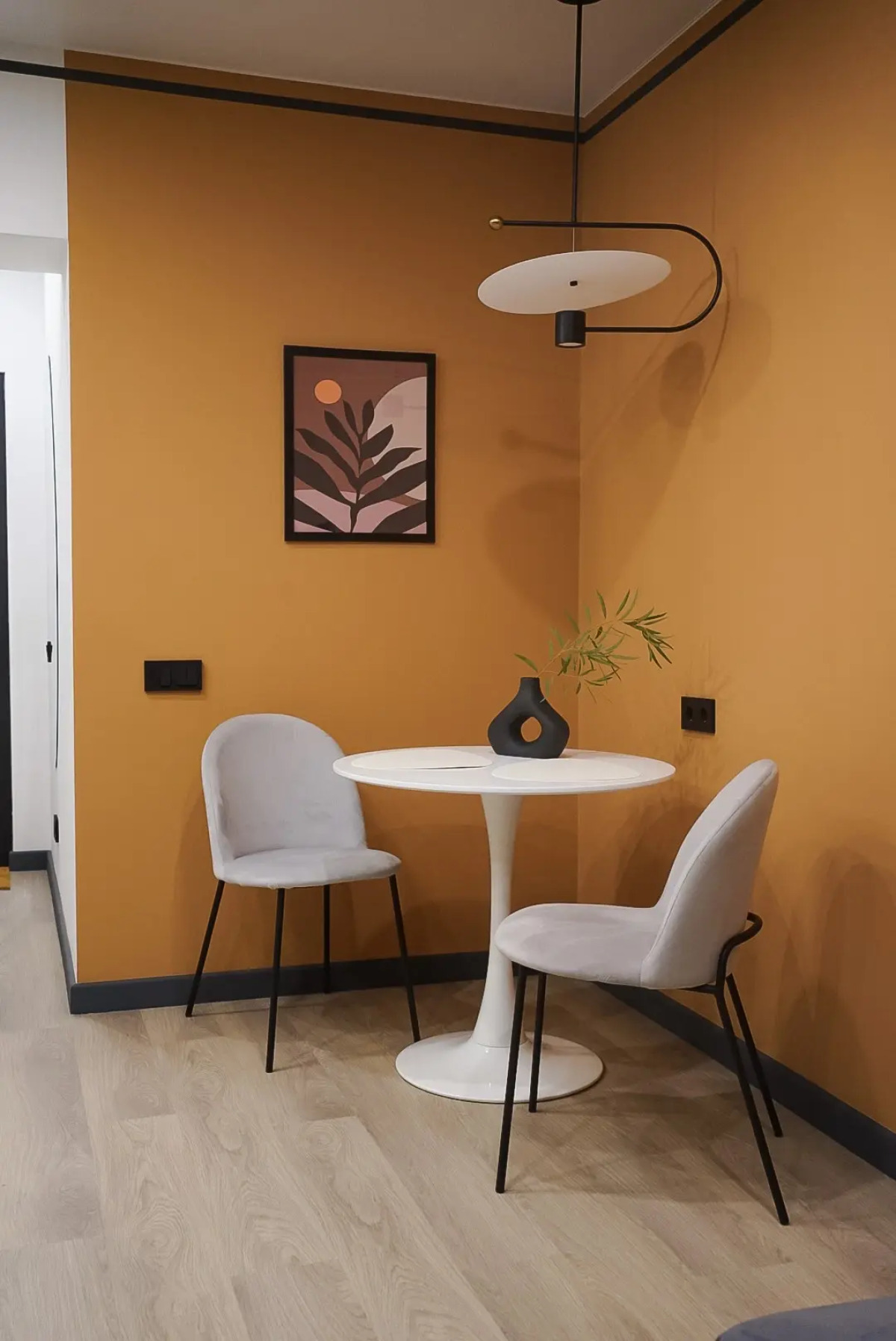 Апартаменты Pavlov Оранжевая