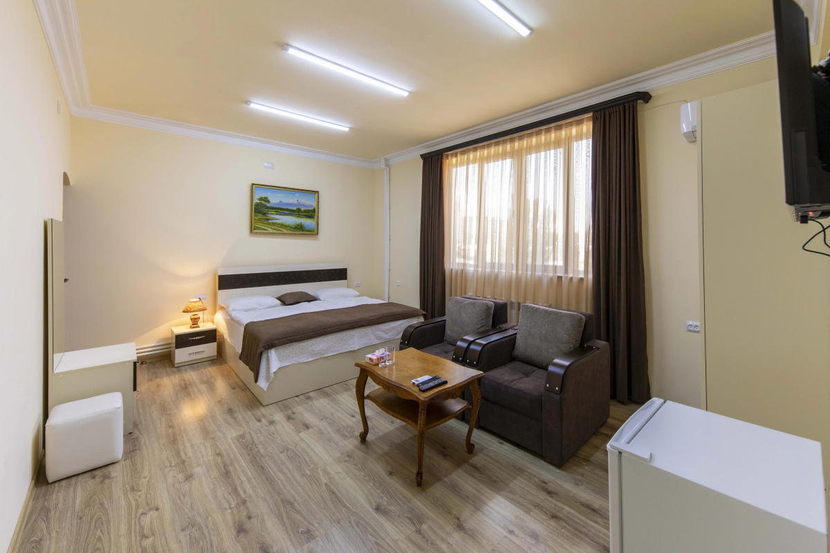 Отель Tatev Hotel and Tours