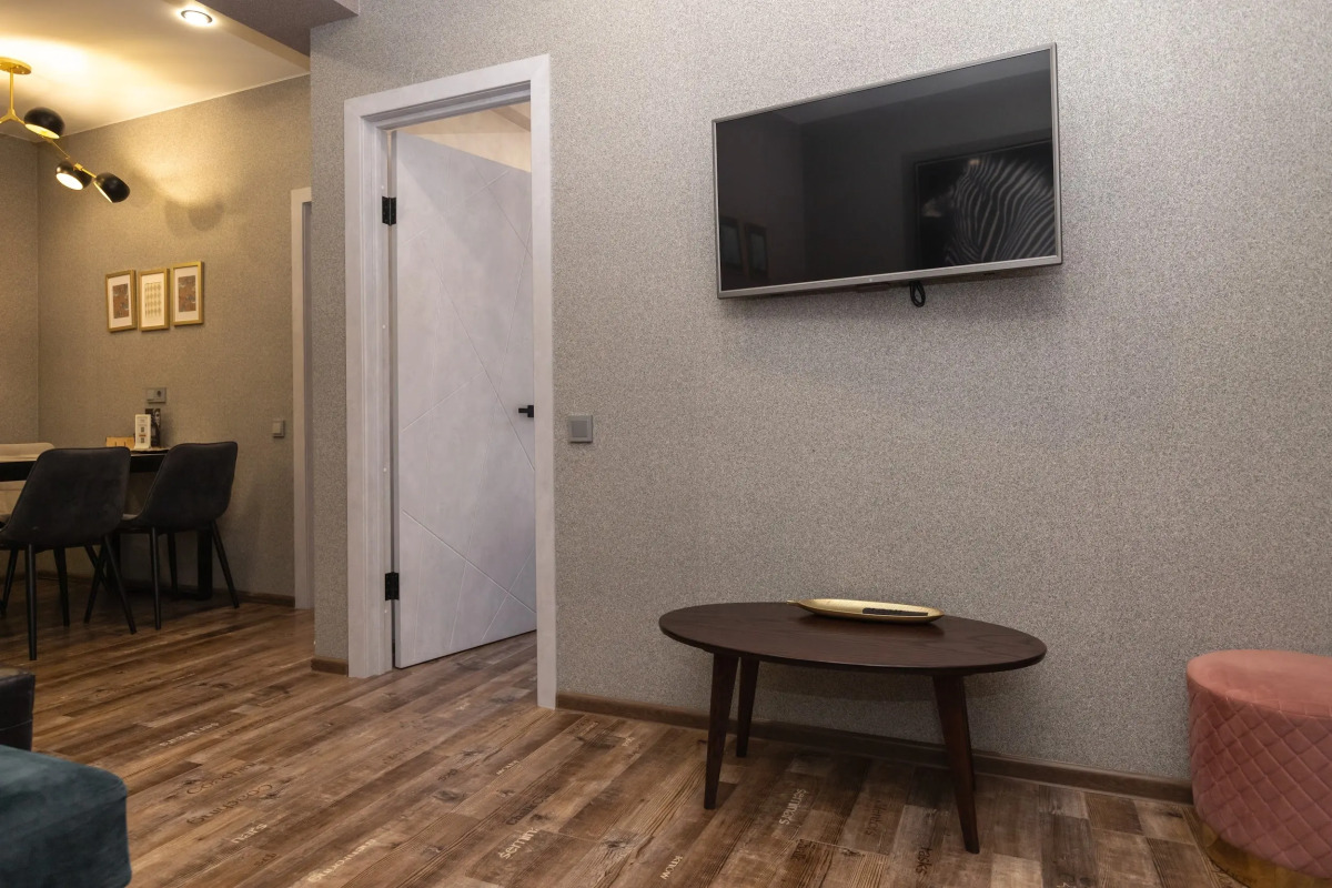 Апартаменты Море Апартаментов на Эстонской 37/8-040