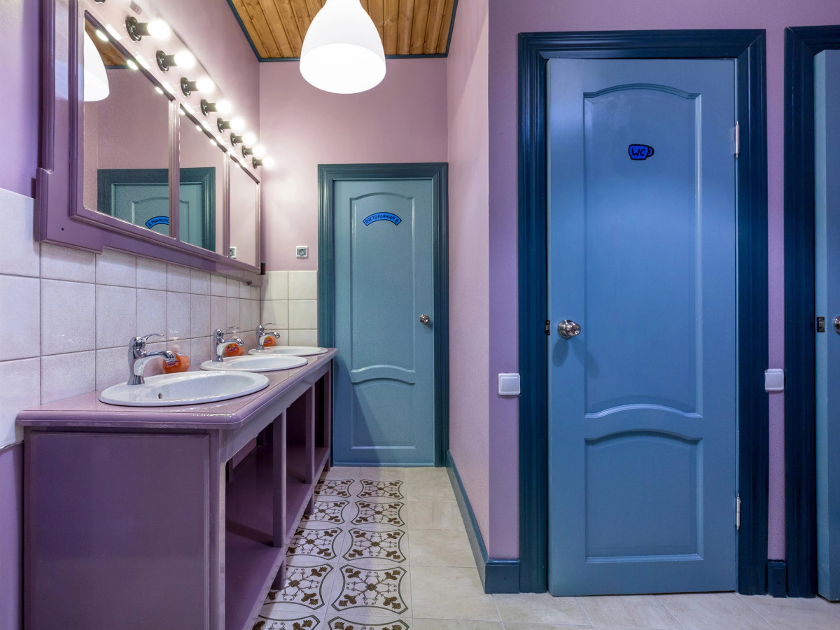 Меблированные комнаты У Дома Книги