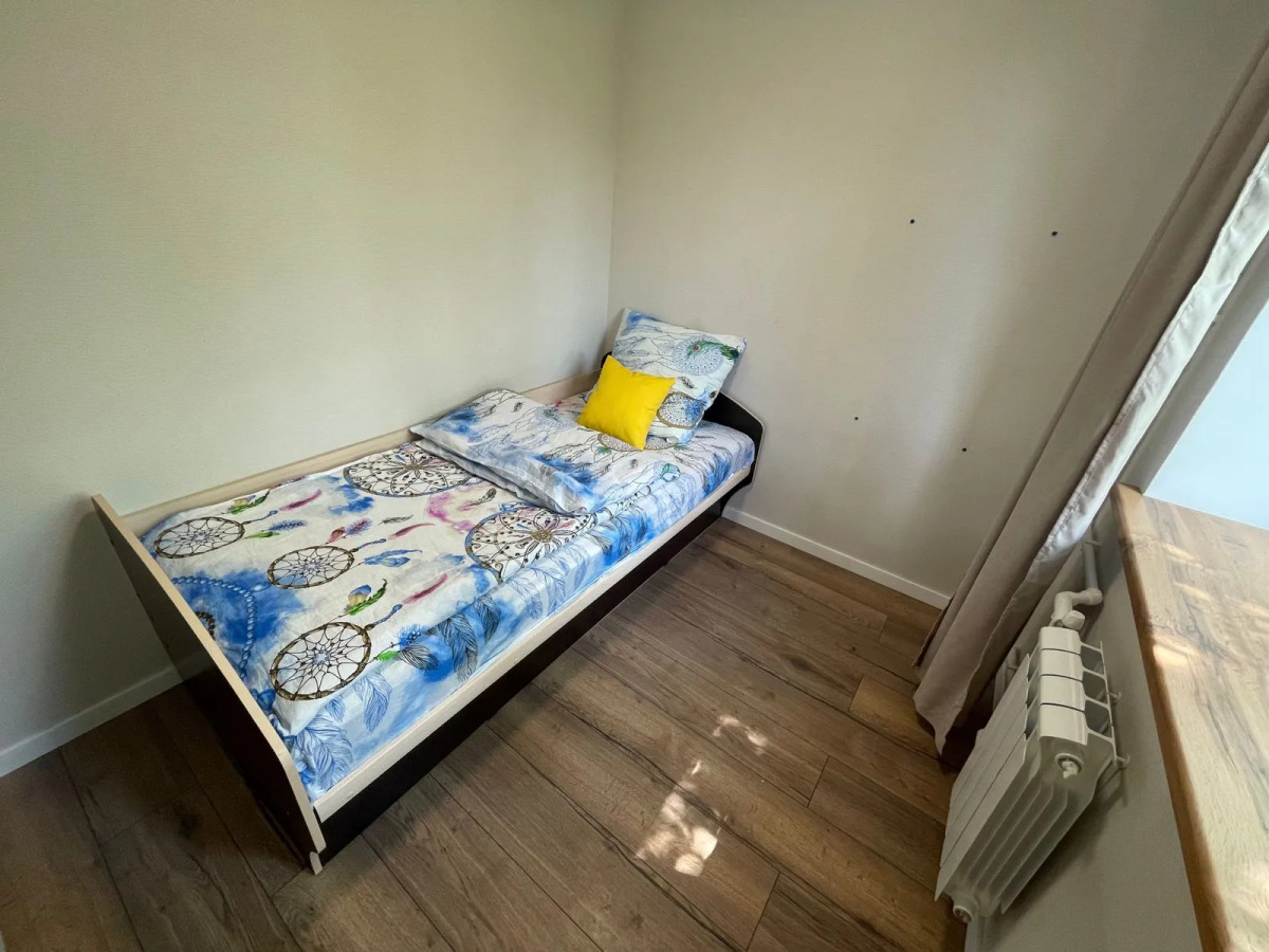 Апартаменты 2-х комнатные апартаменты на Есенина 69