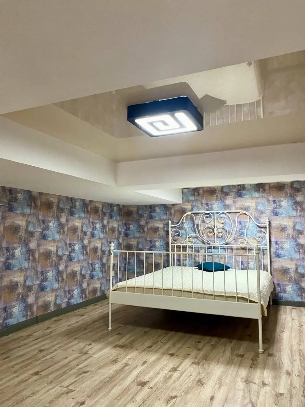 Квартира Просторная студия в центральной части города