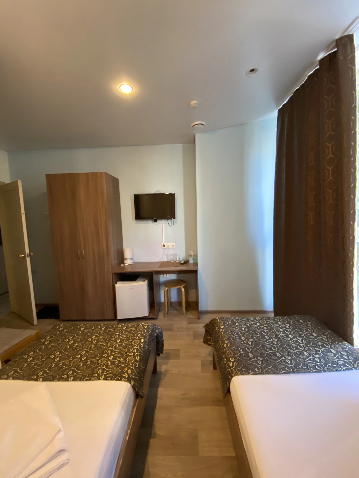 Отель White House