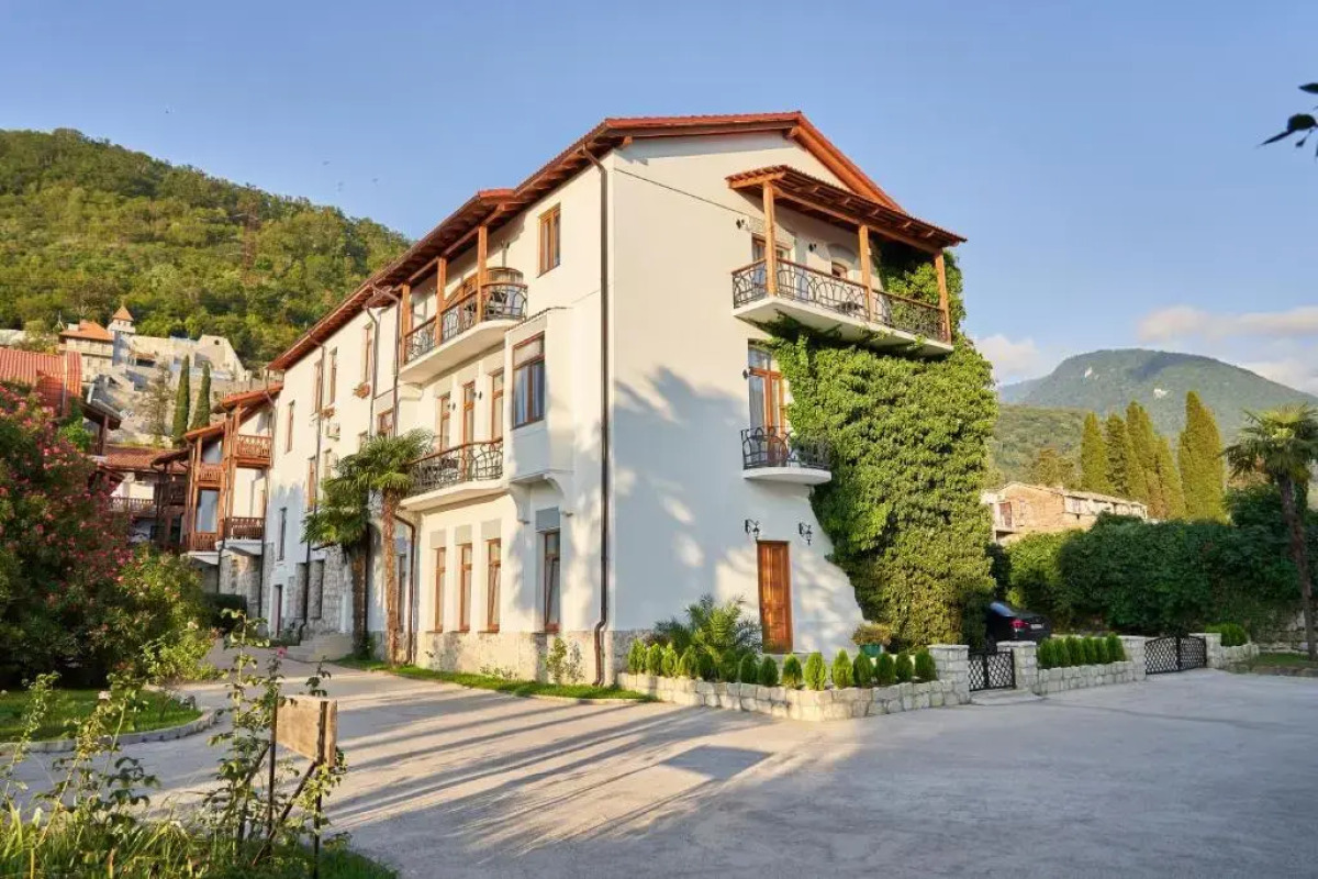 Отель Абаата