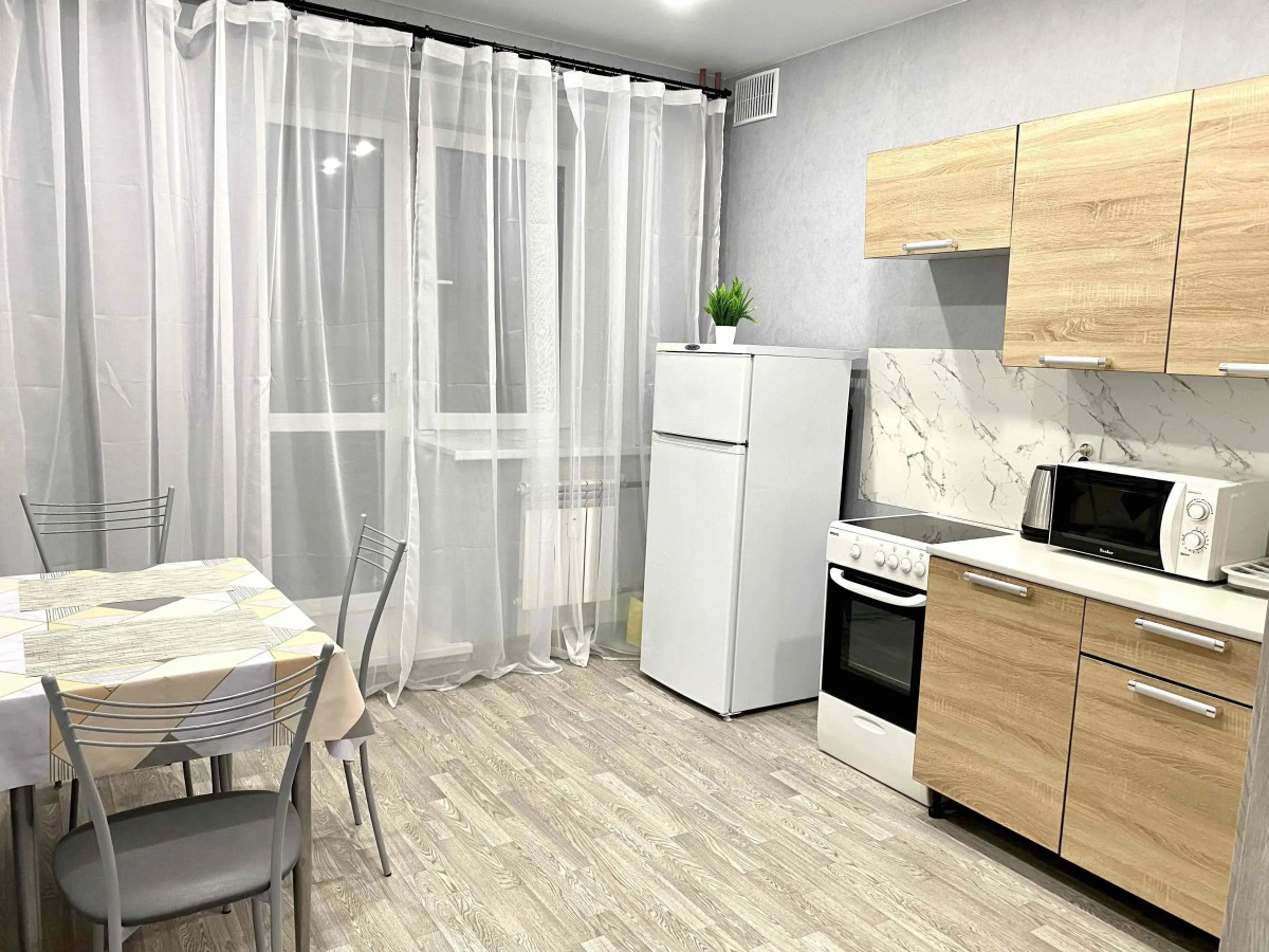 Апартаменты SeveRent в ЖК Нахимов 115