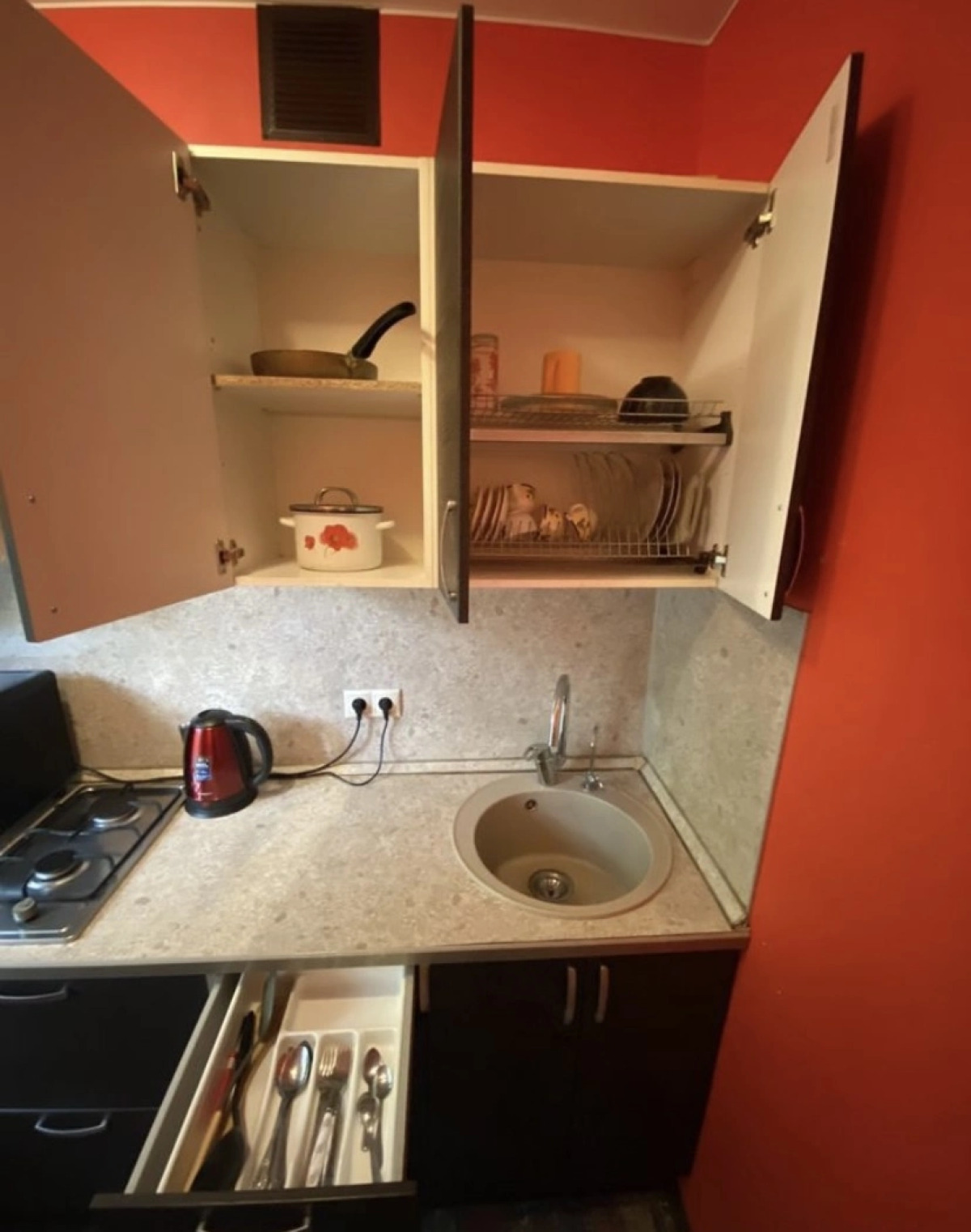 Апартаменты 2-К. возле метро ВДНХ