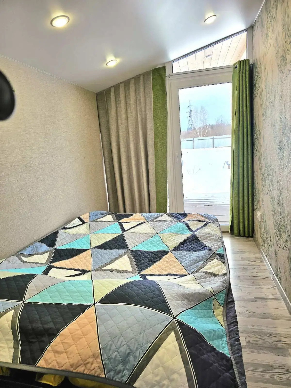 Частный дом Побег из Квартиры