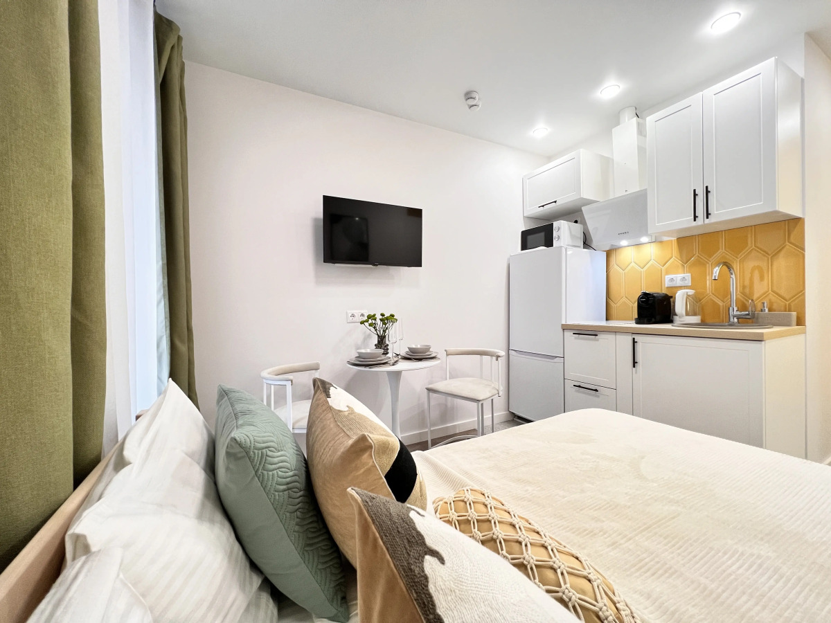 Апартаменты для двоих с выходом на набережную