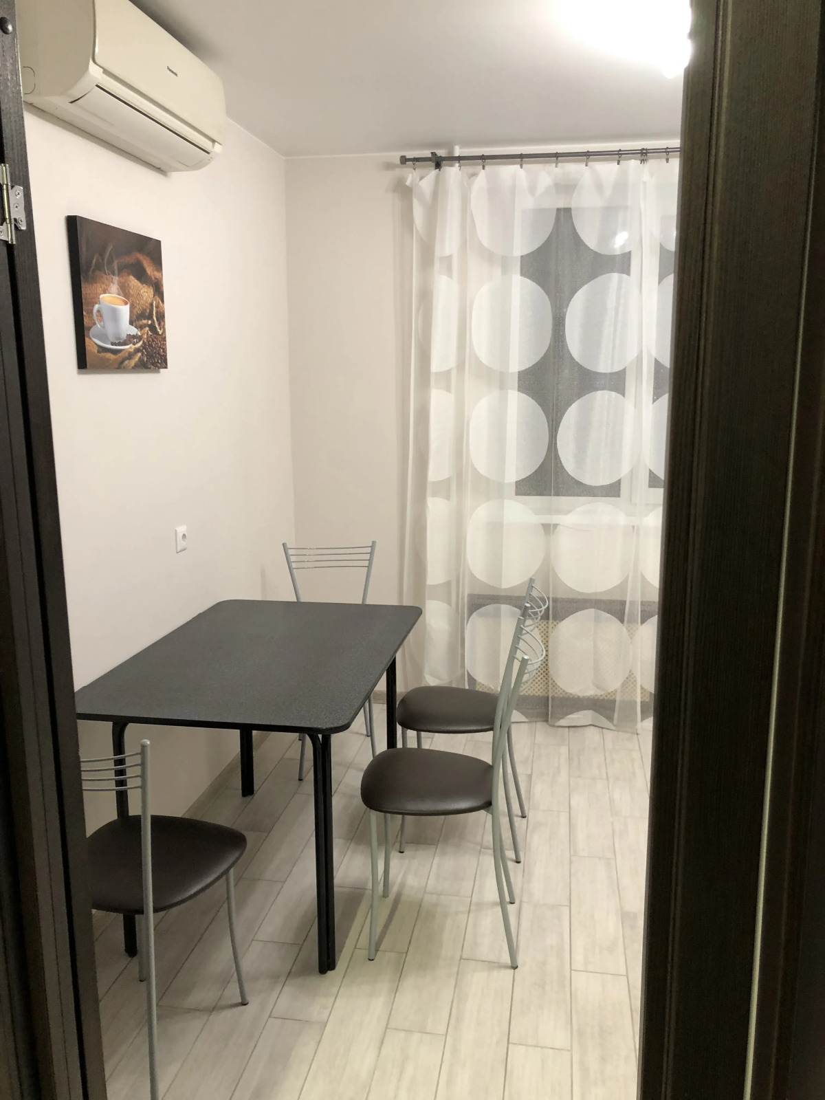 Квартира На Братиславской